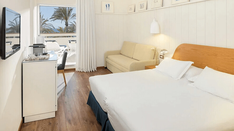 Superior Double Room Sea View 